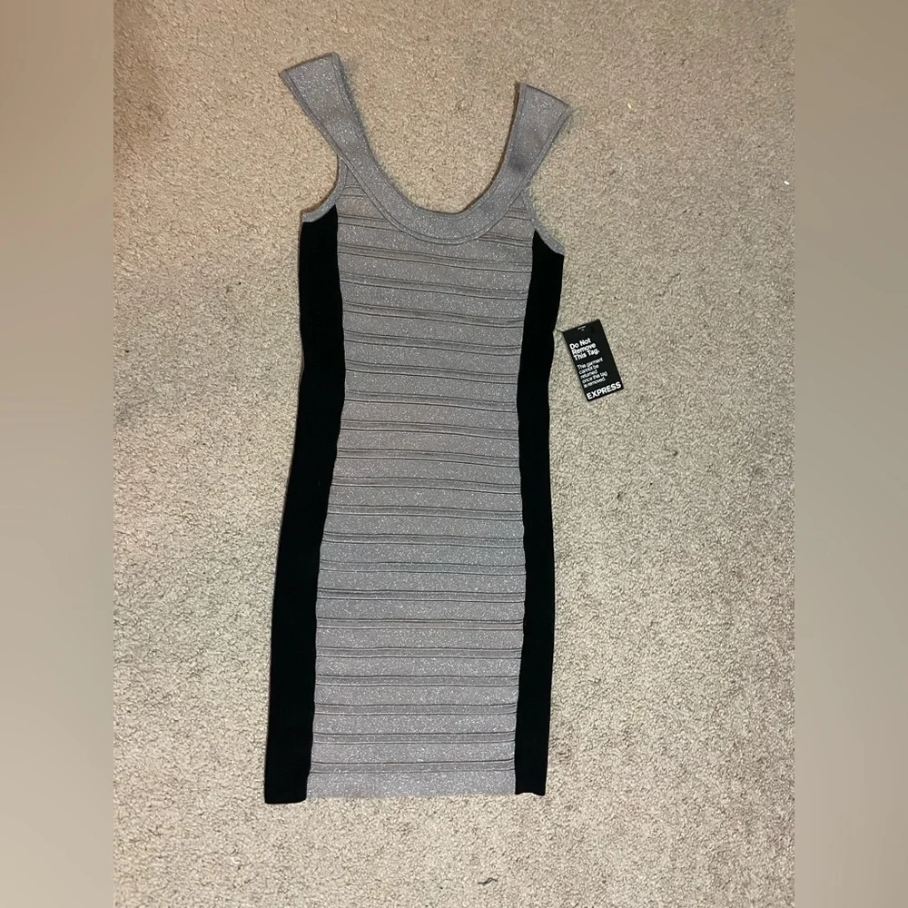 Express Shimmery Grey and black Body-con mini dress size x small‎ NWT
